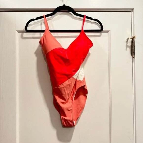 Summersalt The Marina One Piece Swimsuit Red 4 Summer Beachy Fourth of July 4th - Picture 4 of 11